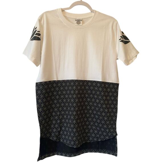 Women's M Black Gray White Cotton Tee Shirt Lotus Colorblock Athleisure Basic - Picture 3 of 8